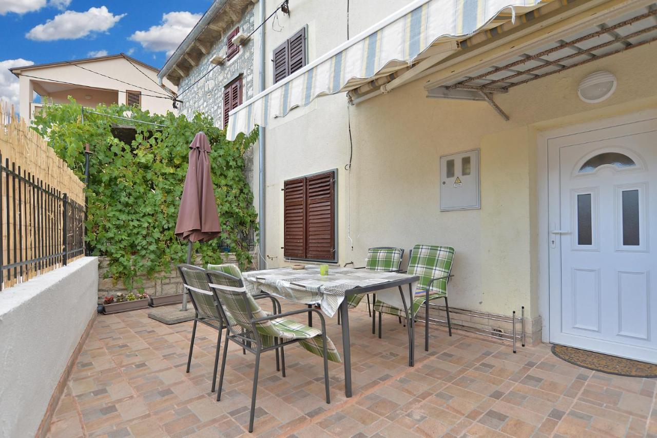 House Biserka 1736 بريمونتيرا المظهر الخارجي الصورة